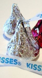 https://commons.wikimedia.org/wiki/File:Hershey%27s_Kisses_and_Cherry_Cordial_Creme_Kisses.jpg